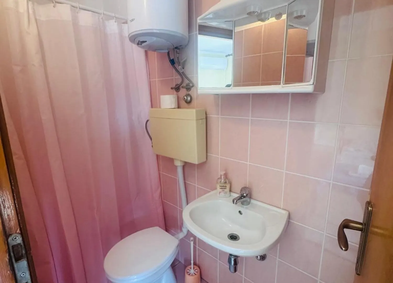 Room 1 Seaview Rab Town Croatia